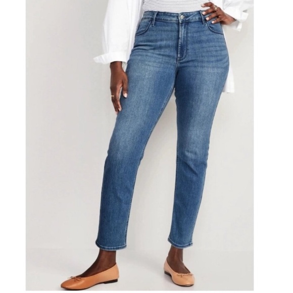 Old Navy Denim - Old Navy High Rise Wow Straight Jeans Size 12
